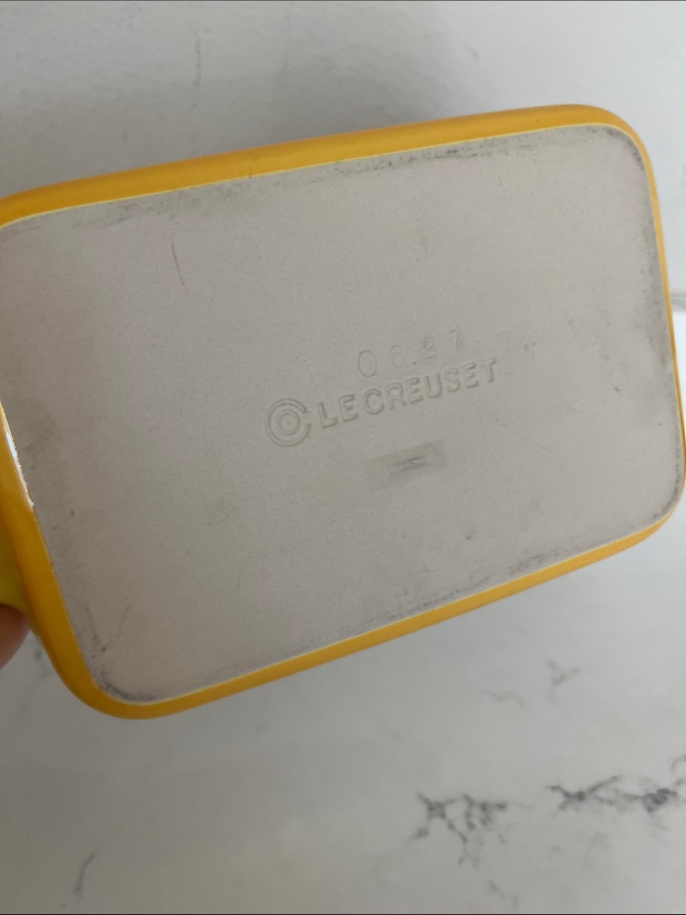 Le Creuset Yellow Ombré Stoneware  Rectangular - Picture 4 of 6